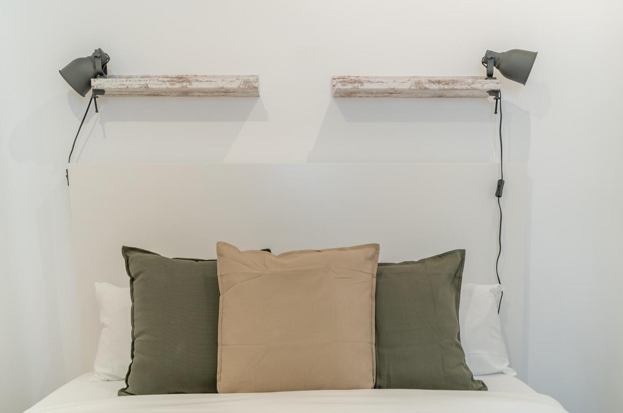 Cozy -1bedroom 1bath -anton Martin Apartamento