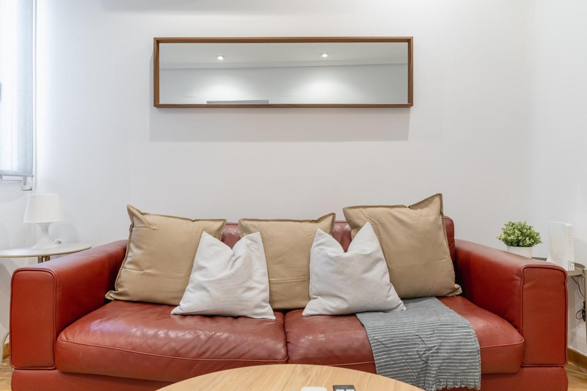 Apartamento Cozy -1bedroom 1bath -anton Martin Madrid